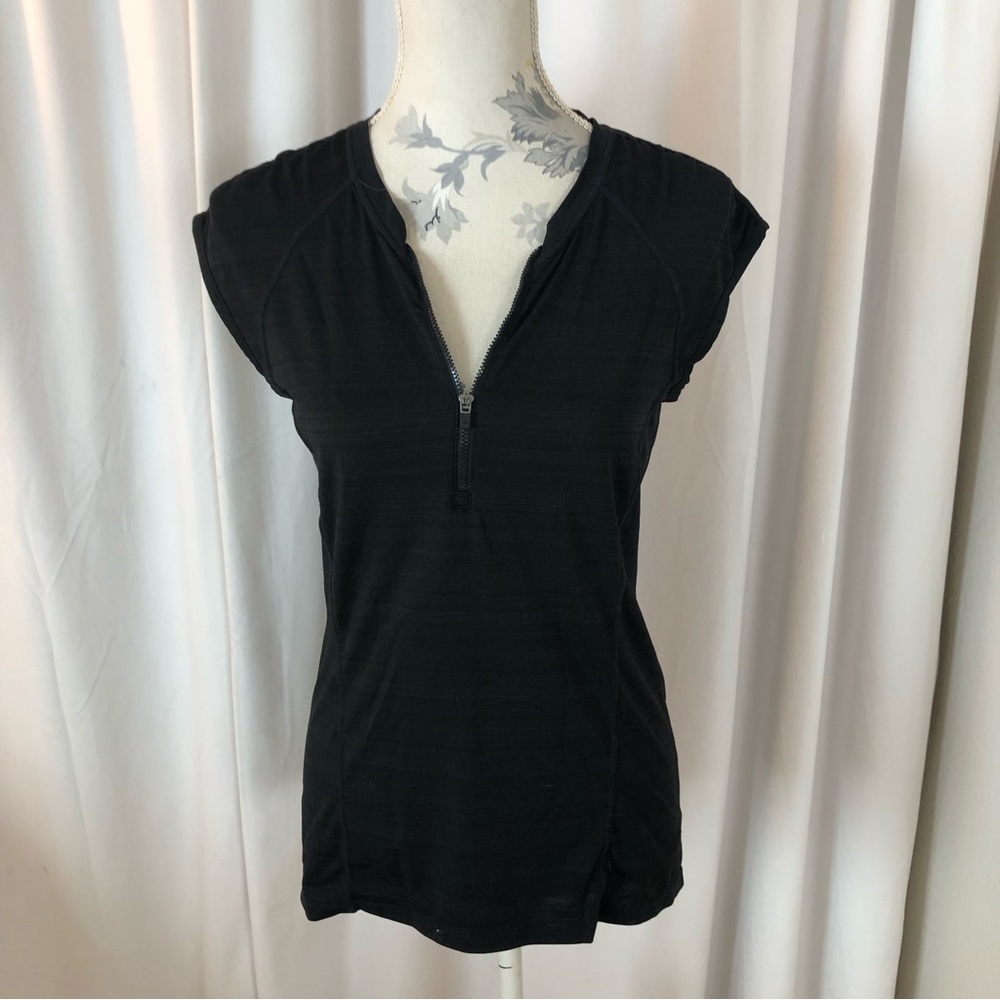 Athleta Pacifica Contour Tank M